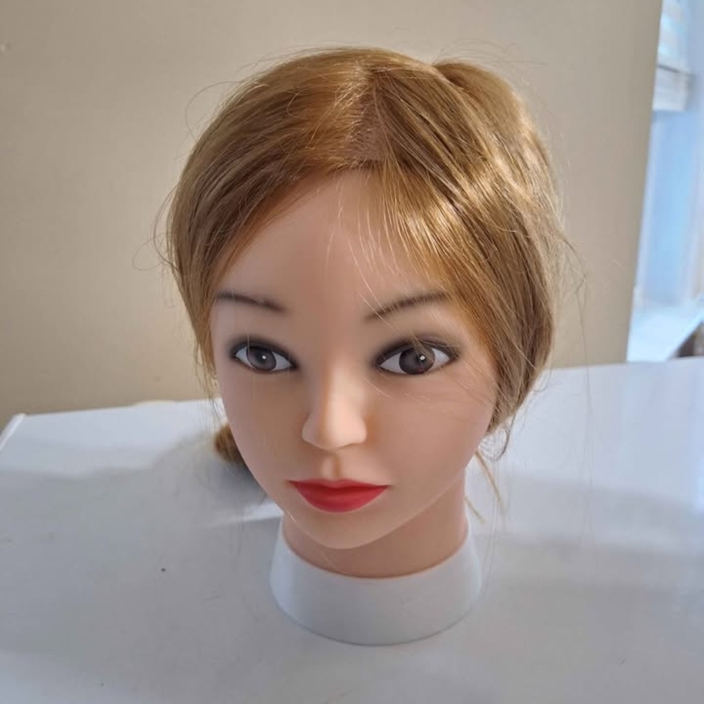 Blonde Hair Mannequin Head for Styling